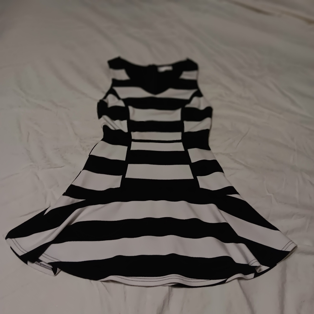 Fable dress 🌵 black & white XS
